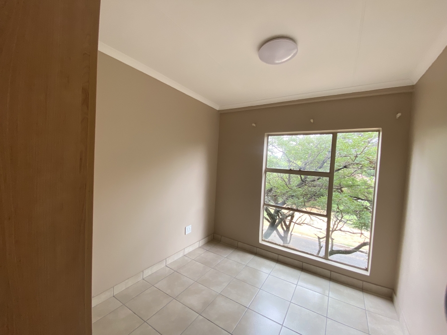 3 Bedroom Property for Sale in Geelhoutpark North West